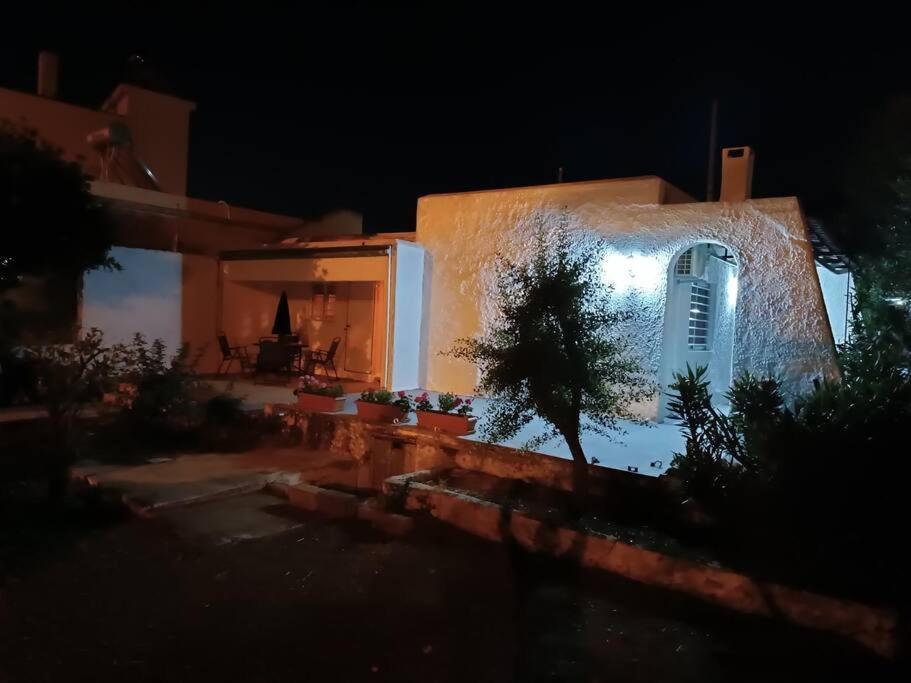 Studio 'Katerina By The Sea' Salamis Exterior photo